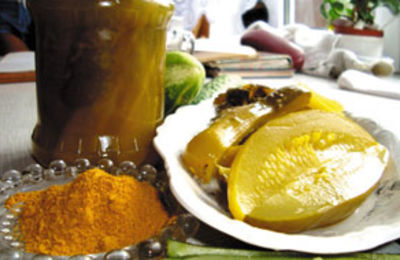 Ogórki w zalewie curry