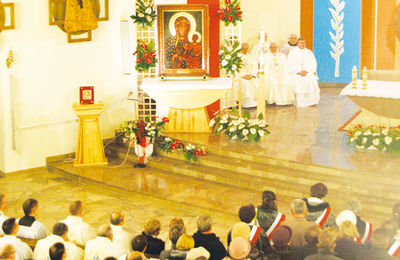 Cud światła z ręki Matki