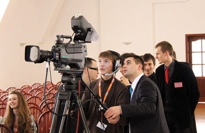Zrozumieć media