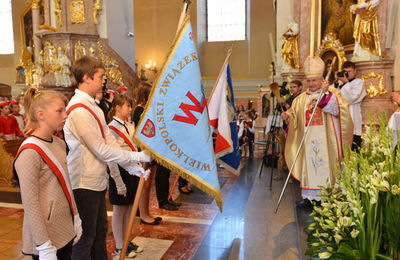 W służbie Kościołowi i narodowi