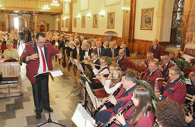 Chóry i orkiestry u Matki Bożej