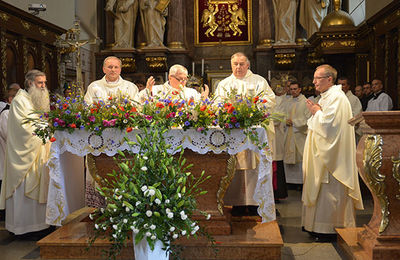 KONGRES EUCHARYSTYCZNY. Kalisz: Odpust Opieki św. Józefa 