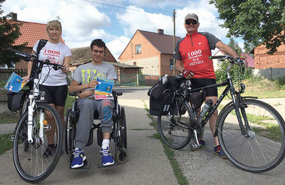 Tysiąc kilometrów rowerem dla Krzyśka