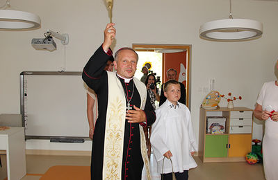 Biskup poświęcił przedszkole