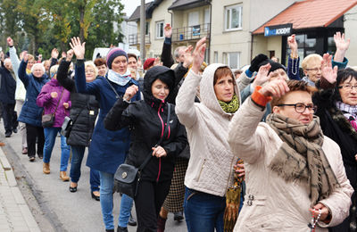 Gwiaździsta procesja różańcowa - Ostrów