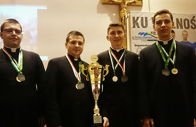 Klerycy wicemistrzami