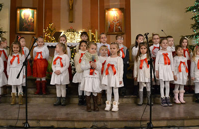 Kolędowanie chórów