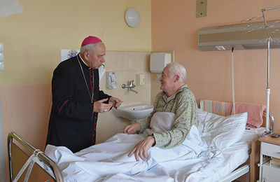Spotkanie opłatkowe służby zdrowia i chorych