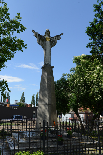 pomnik2