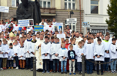 Jubileuszowa Diecezjalna Pielgrzymka Ministrantów - Kalisz