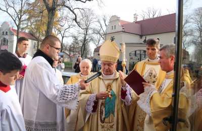 Dom parafialny poświęcony