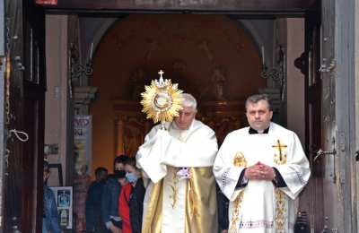 Ku czci Trójcy Przenajświętszej