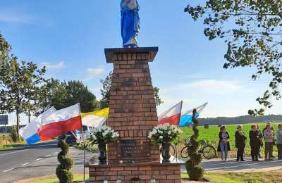 Poświęcenie kapliczki