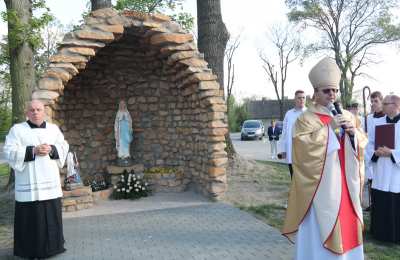 Nowa grota maryjna