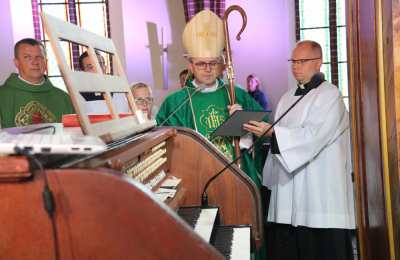 Poświęcone organy