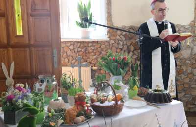 Wielkanocne śniadanie Caritas