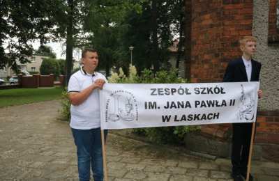 Zjazd papieskich szkół