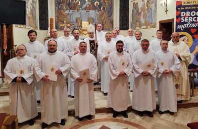 Służba nadzwyczajnych szafarzy Komunii Świętej