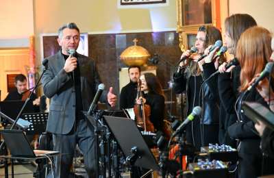 By miłość Boga wypełniała serca