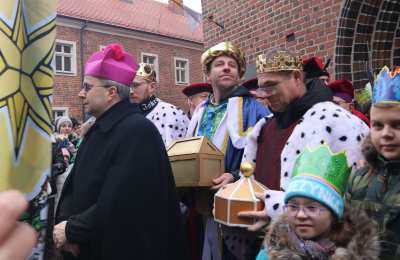 Trzej Królowie na ulicach