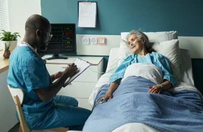 Przy łóżku chorego