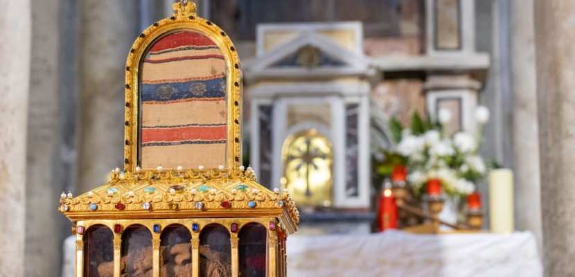 Relikwia z płaszcza św. Józefa w Kaliszu