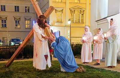 Teatralna opowieść o ostatnich dniach Jezusa