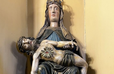 Pieta, czyli cierpienie Matki