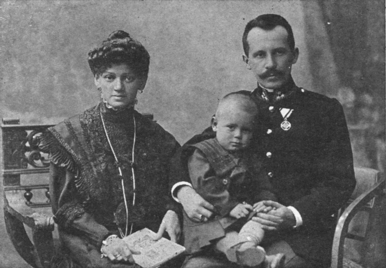 ama Karola Wojtyły z&nbsp;mężem i&nbsp;synem.